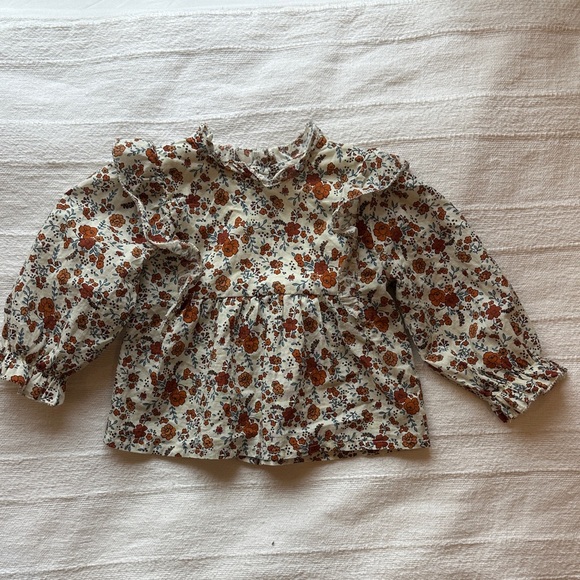 Floral Ruffle Blouse - Picture 1 of 4